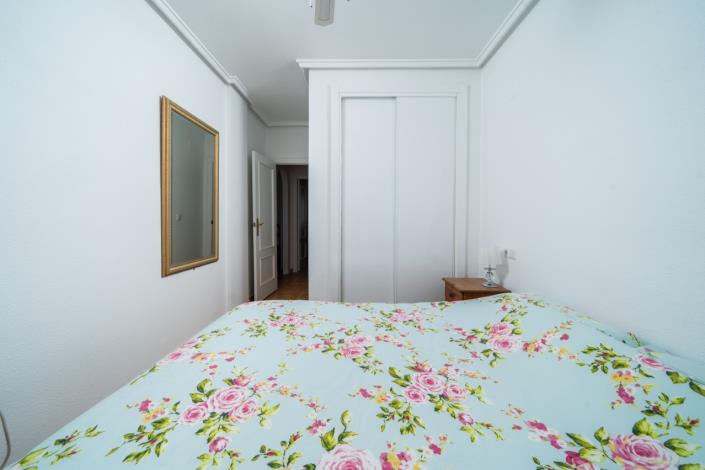 Image No.17-2 Bed Villa for sale