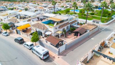 Quad-Villa-for-Sale-in-Alicante--0---Canva-