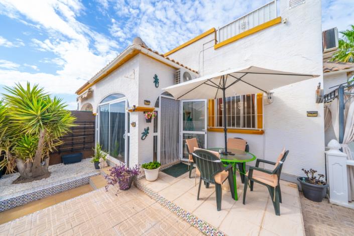 Image No.6-2 Bed Villa for sale