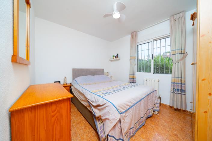 Image No.25-2 Bed Villa for sale