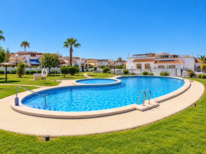 Image No.38-2 Bed Villa for sale