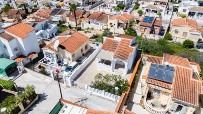 Detached-Villa-for-sale-in-Costa-Blanca--1---Canva-