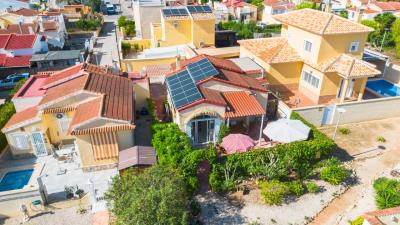 Detached-Property-for-sale-in-Alicante--1---Canva-
