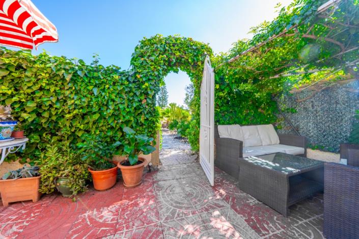 Image No.7-2 Bed Villa for sale