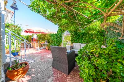 Detached-Property-for-sale-in-Alicante--7---Canva-