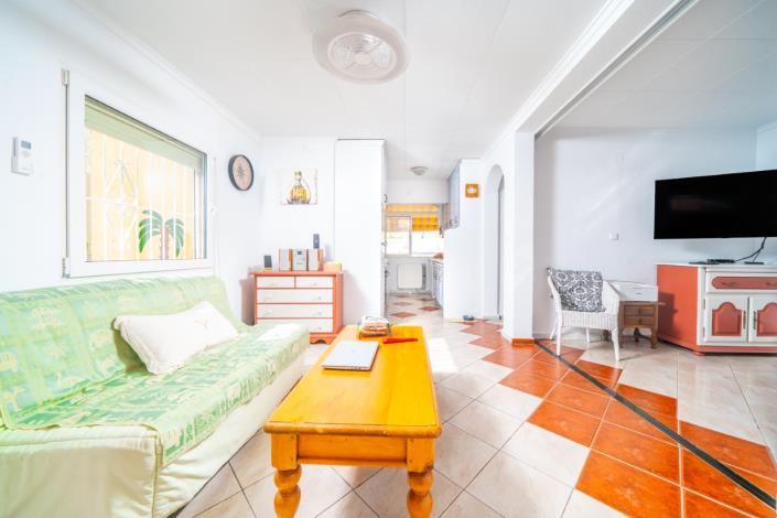 Image No.15-2 Bed Villa for sale