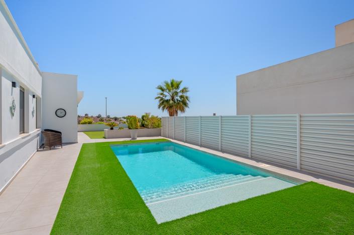 Image No.6-3 Bed Villa for sale