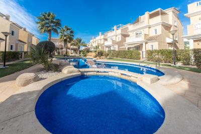 Detached-Villa-for-sale-in-Alicante--2---Canva-