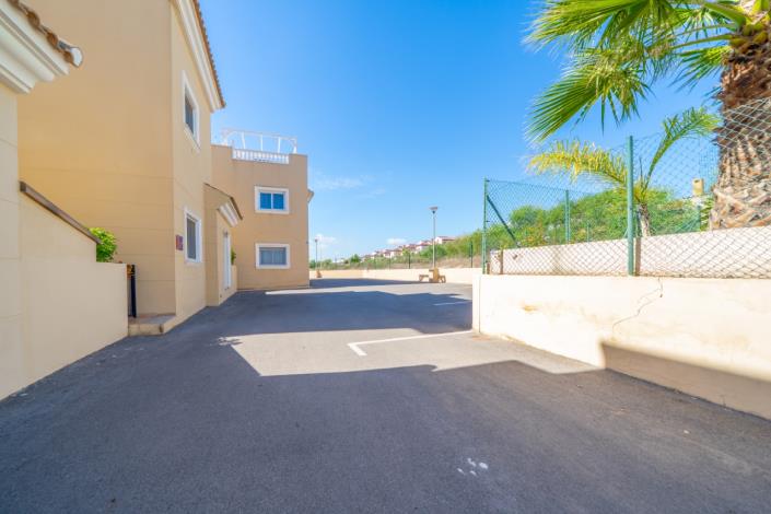 Image No.41-3 Bed Villa for sale