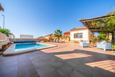 Detached-Villa-for-sale-in-Costa-Blanca--2---Portals-