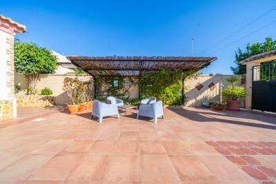 Detached-Villa-for-sale-in-Costa-Blanca--4---Portals-
