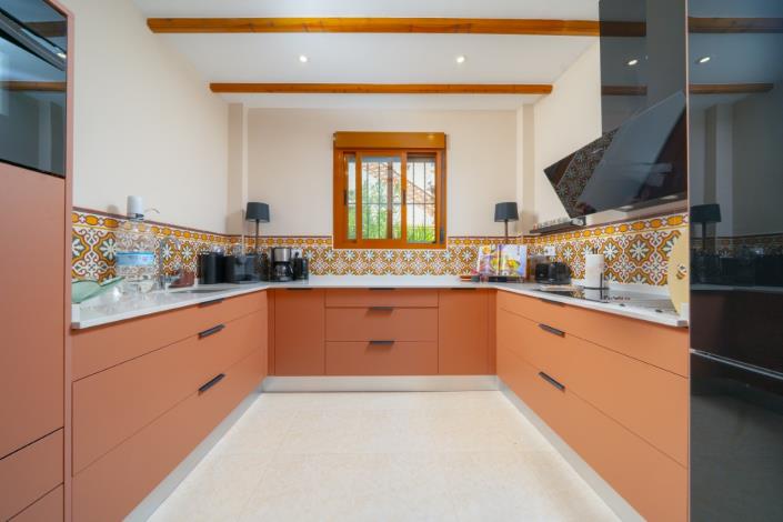 Image No.18-4 Bed Villa for sale