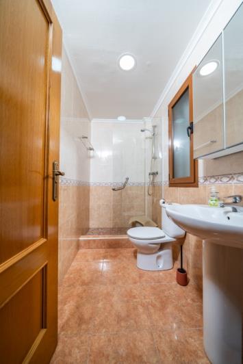 Image No.22-4 Bed Villa for sale