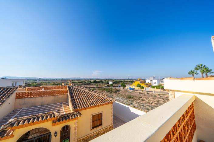 Image No.38-4 Bed Villa for sale