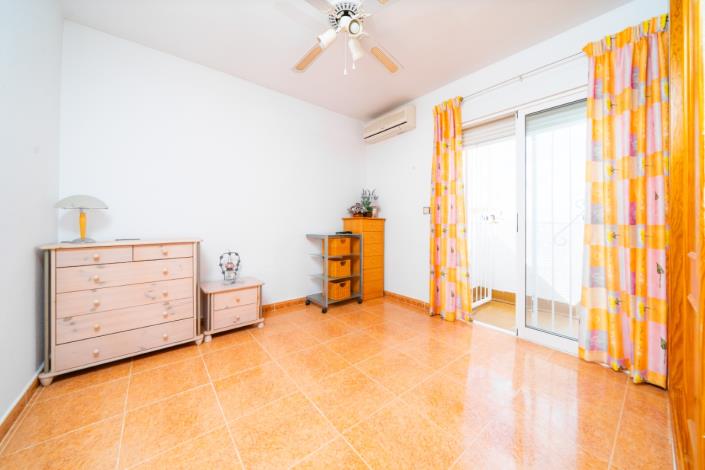 Image No.21-3 Bed Villa for sale