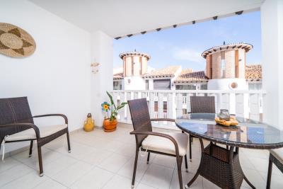 Apartment-for-sale-in-La-Marina-near-the-beach--11---Canva-