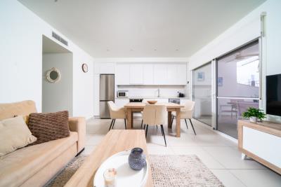 Apartment-for-sale-in-La-Marina-close-to-the-beach--10---Portals-