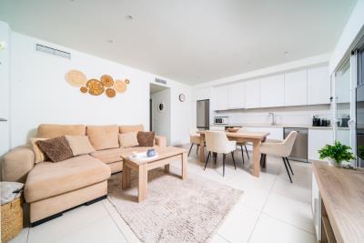 Apartment-for-sale-in-La-Marina-close-to-the-beach--11---Portals-