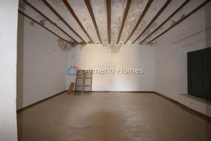 Image No.7-Maison de campagne de 10 chambres à vendre à Velez-Rubio