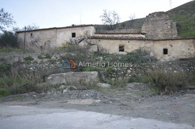 1 - Lubrín, Maison de campagne