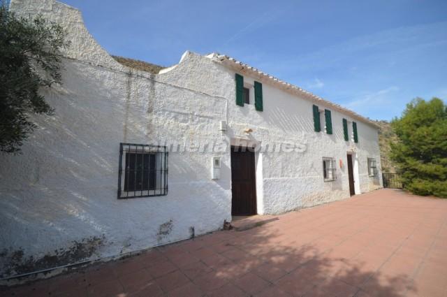 Image No.19-Maison de campagne de 5 chambres à vendre à Albox