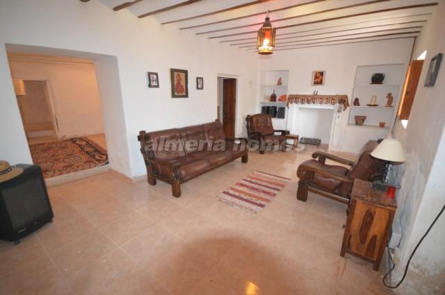 Image No.4-Maison de campagne de 5 chambres à vendre à Albox