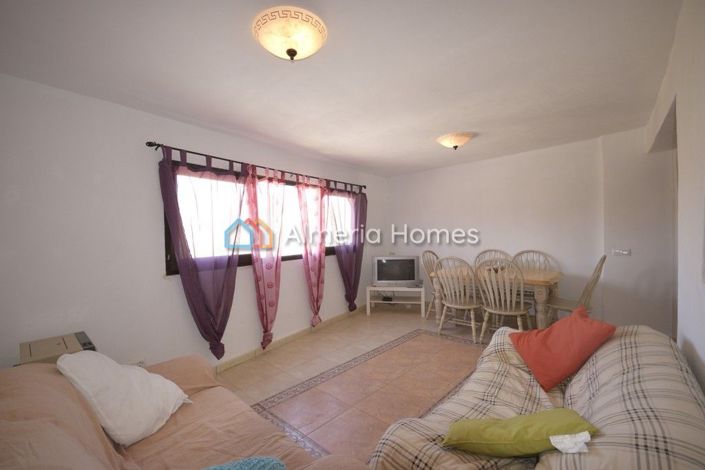 Image No.5-3 Bed Townhouse for sale