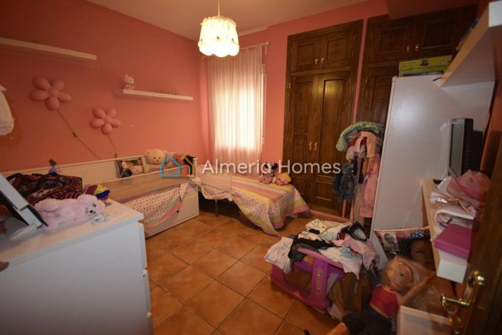 Image No.11-4 Bed Apartment for sale