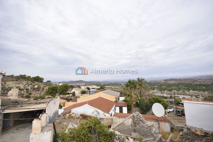Image No.21-4 Bed Country House for sale