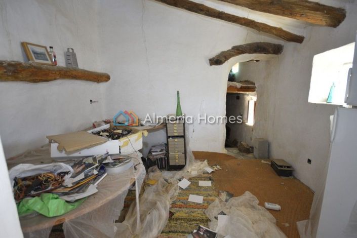 Image No.9-Maison de campagne de 3 chambres à vendre à Oria