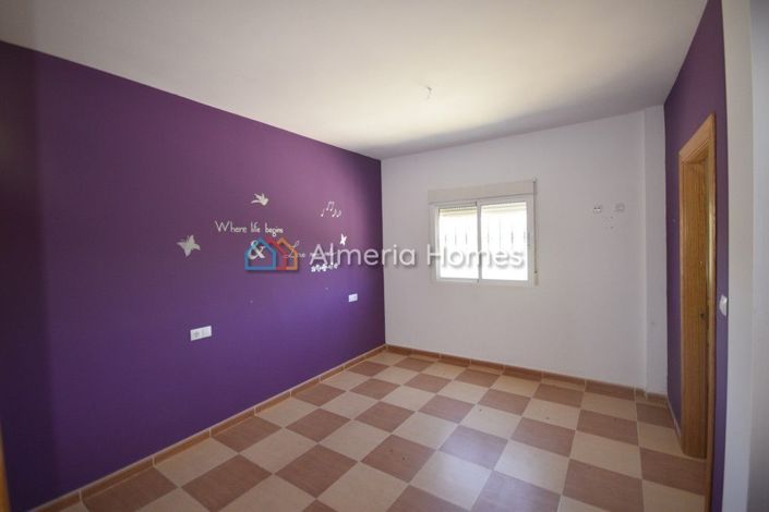 Image No.6-3 Bed Villa for sale