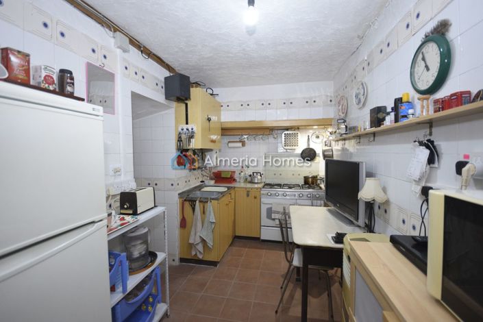 Image No.5-3 Bed Townhouse for sale