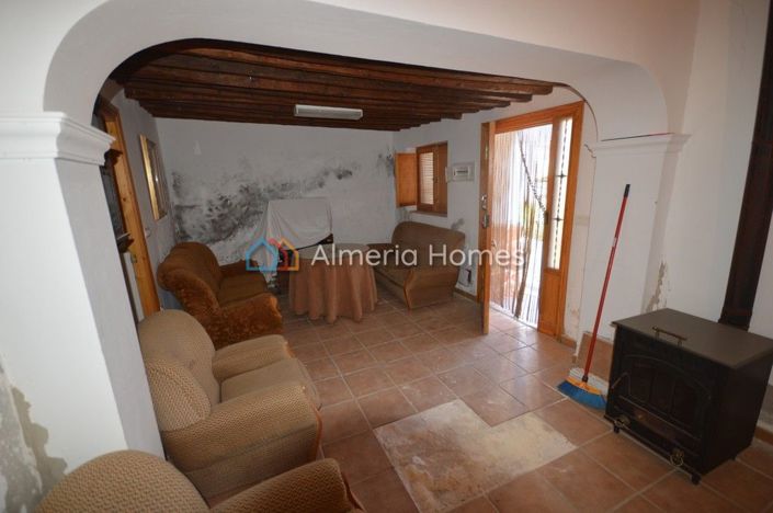 Image No.4-4 Bed Country House for sale