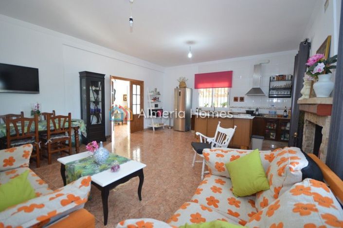 Image No.10-Villa de 2 chambres à vendre à Somontín