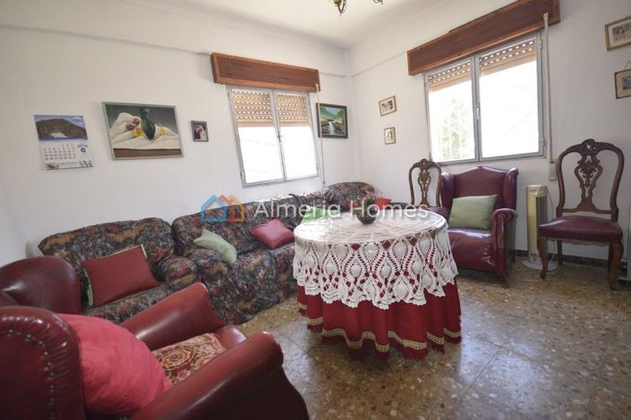 Image No.2-Maison de ville de 6 chambres à vendre à Partaloa