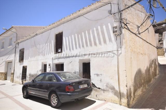 Image No.1-Maison de campagne de 5 chambres à vendre à Partaloa