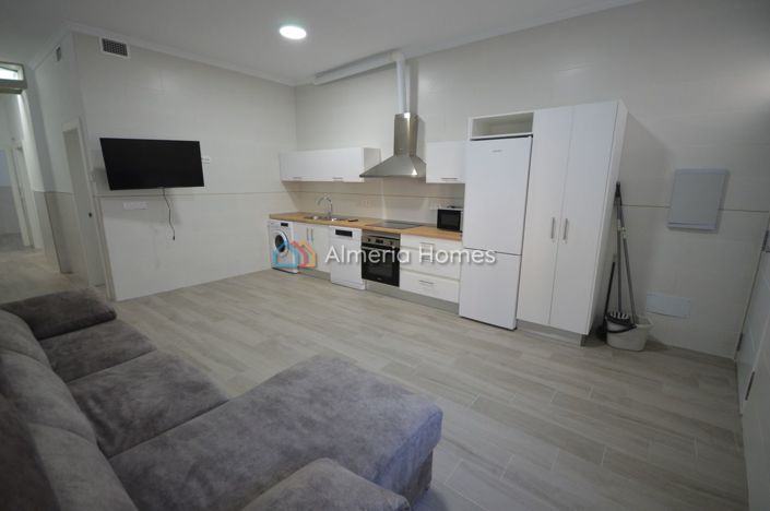 Image No.2-2 Bed Townhouse for sale