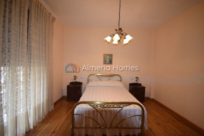 Image No.17-Maison de ville de 6 chambres à vendre à Almanzora