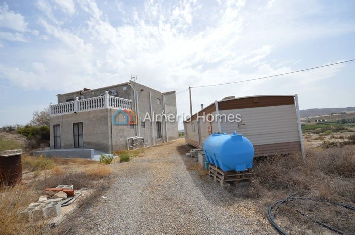 Image No.17-6 Bed Country House for sale