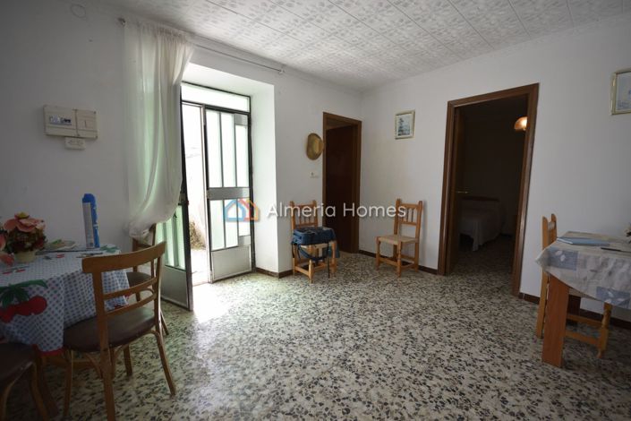 Image No.5-3 Bed Country House for sale
