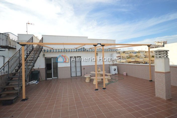 Image No.6-3 Bed Apartment for sale