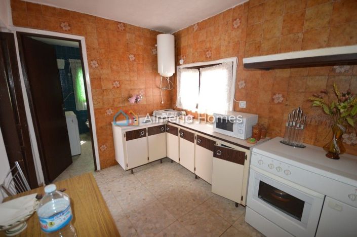 Image No.11-Maison de village de 6 chambres à vendre à Almeria