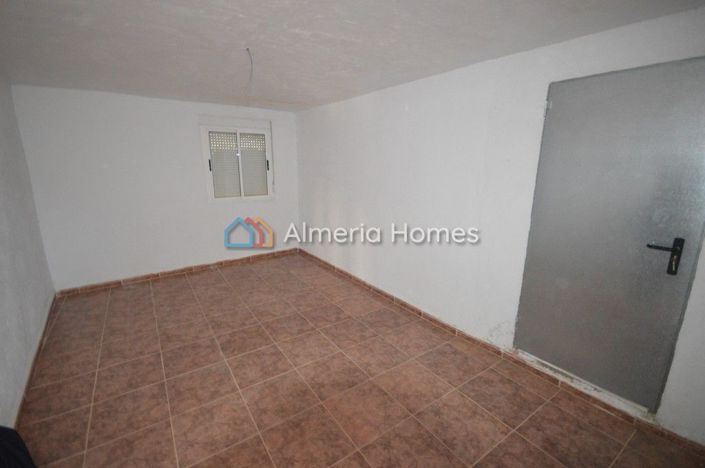 Image No.15-Maison de village de 6 chambres à vendre à Almeria