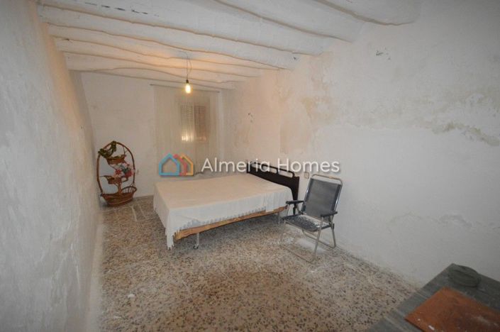 Image No.5-Maison de village de 6 chambres à vendre à Almeria