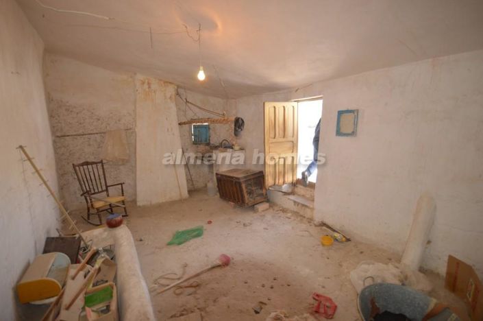 Image No.5-2 Bed Village House for sale