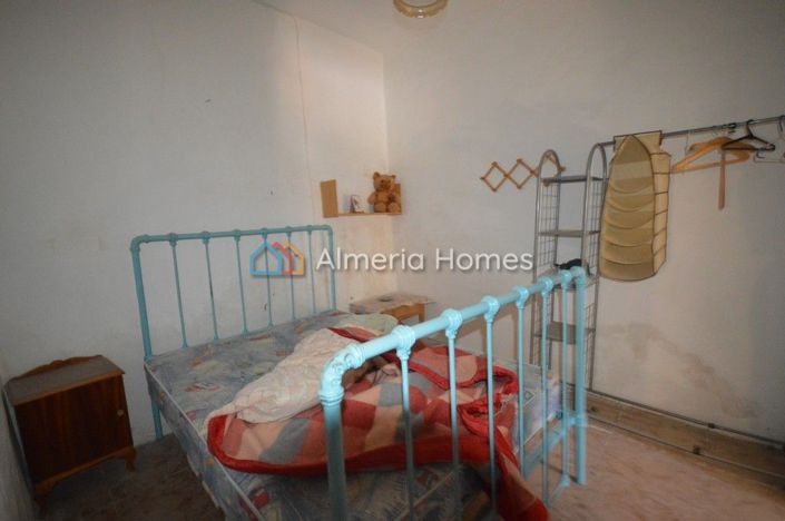 Image No.7-2 Bed Village House for sale