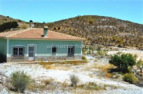 Image No.0-Villa de 2 chambres à vendre à Lubrín