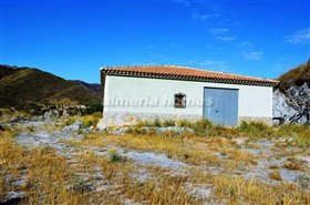 Image No.3-Villa de 2 chambres à vendre à Lubrín