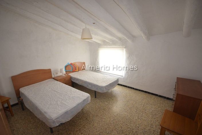 Image No.6-Maison de village de 5 chambres à vendre à Almeria