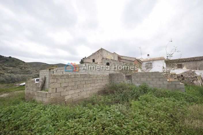 Image No.10-Maison de campagne de 4 chambres à vendre à Arboleas